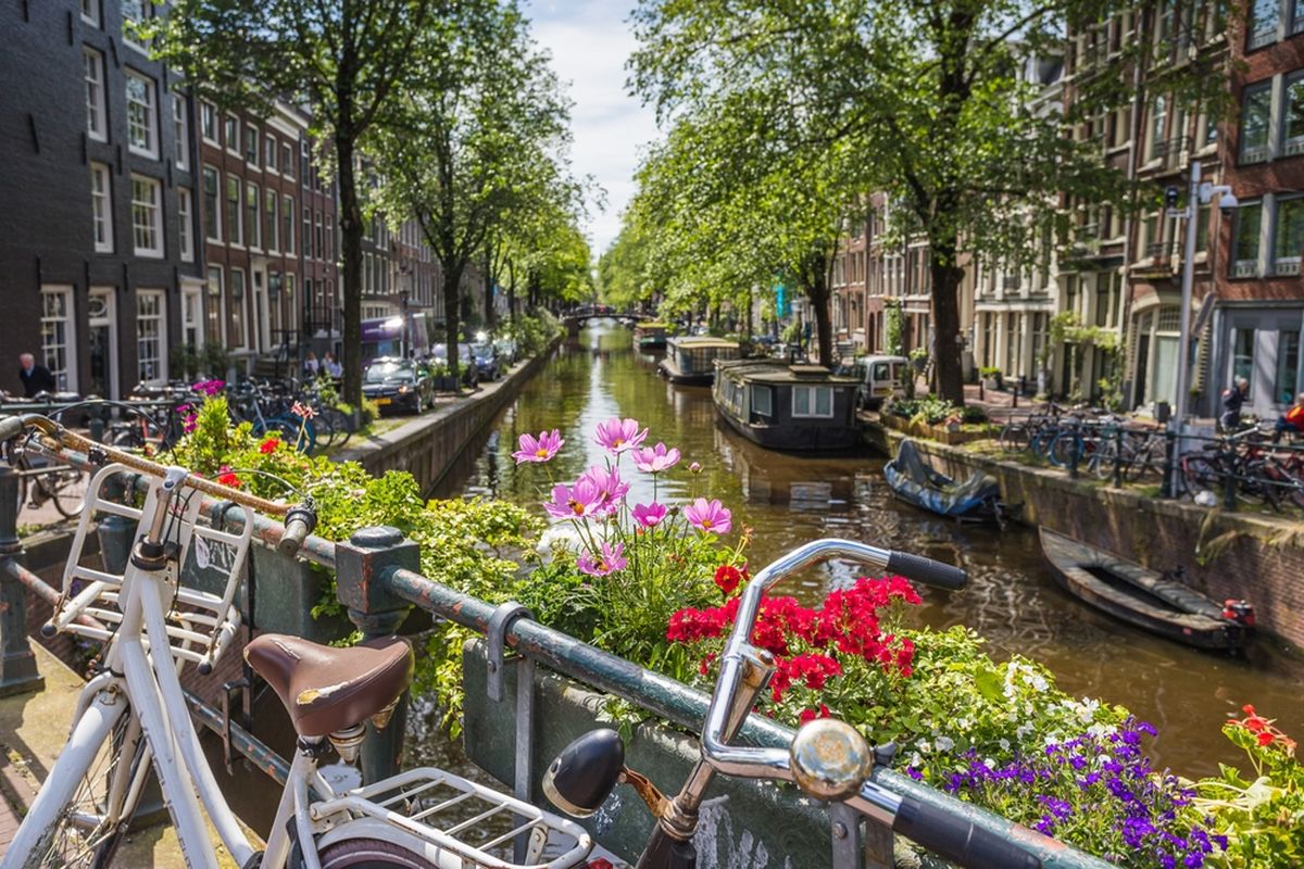 A view of the Amsterdam Canal