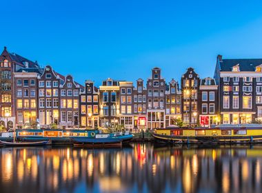 Yuletide Delights: Amsterdam Escape thumbnail