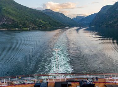 Autumnal Landscapes of Norway's Fjords thumbnail