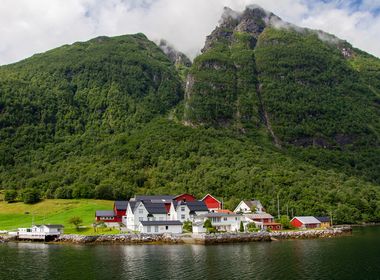 Summertime Fjords & Mountains of Norway thumbnail