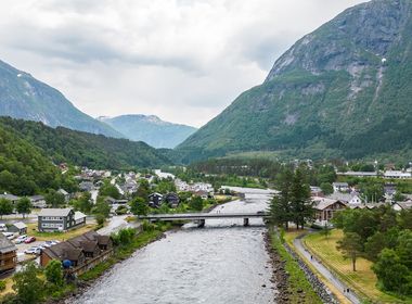Norway's Coastal Charms & Fjordland thumbnail